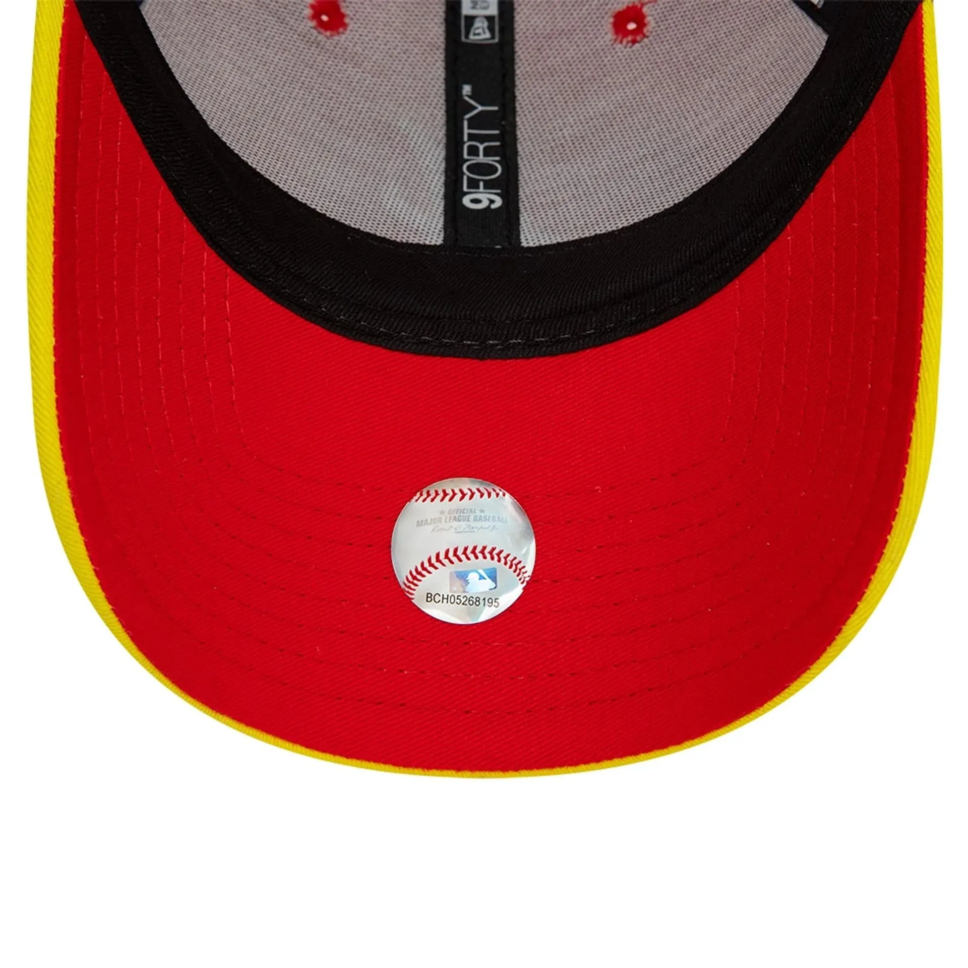 Atlanta Braves MLB Flame Visor Red 9FORTY Adjustable Cap