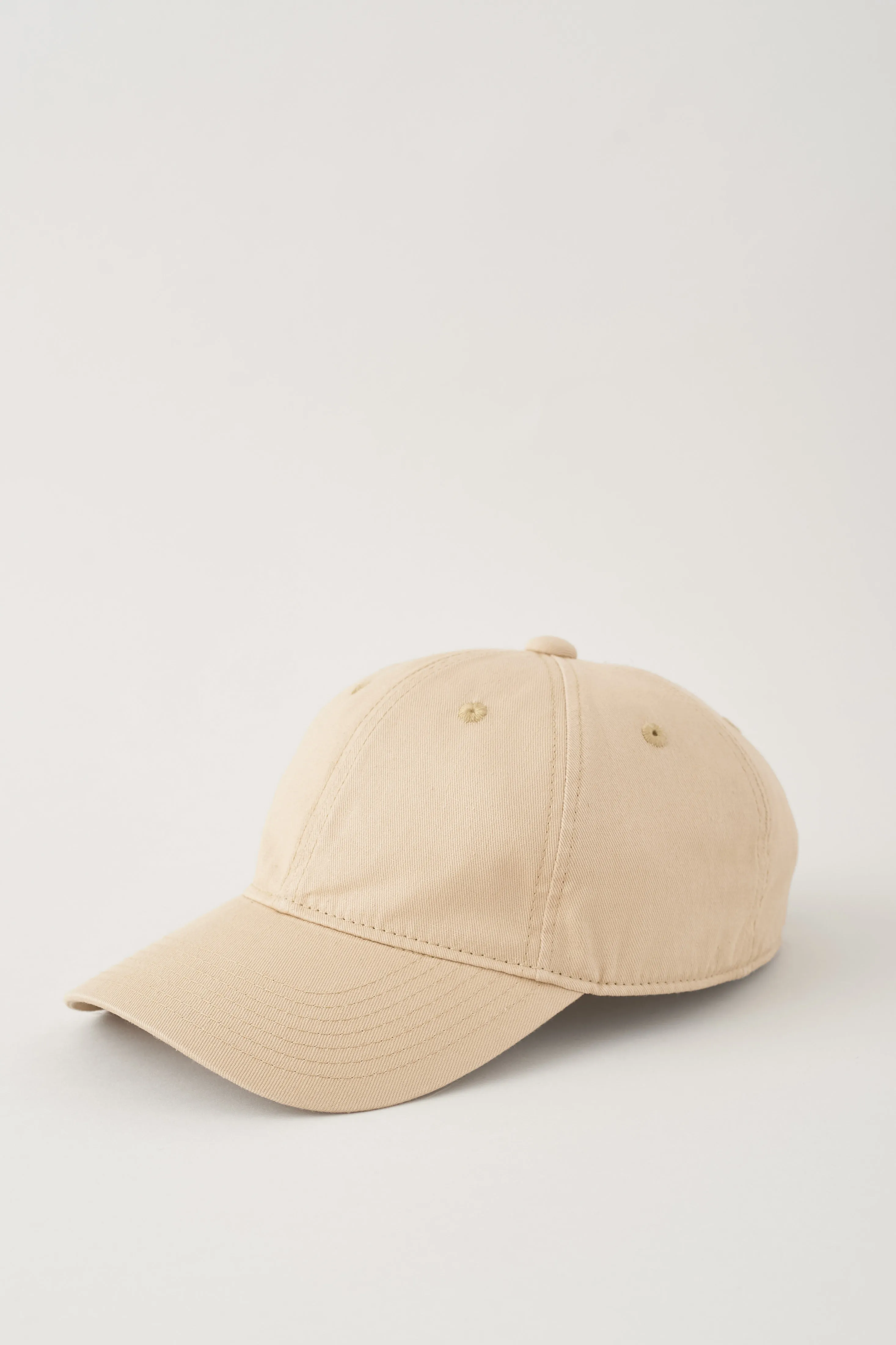 Field Cap in Dune