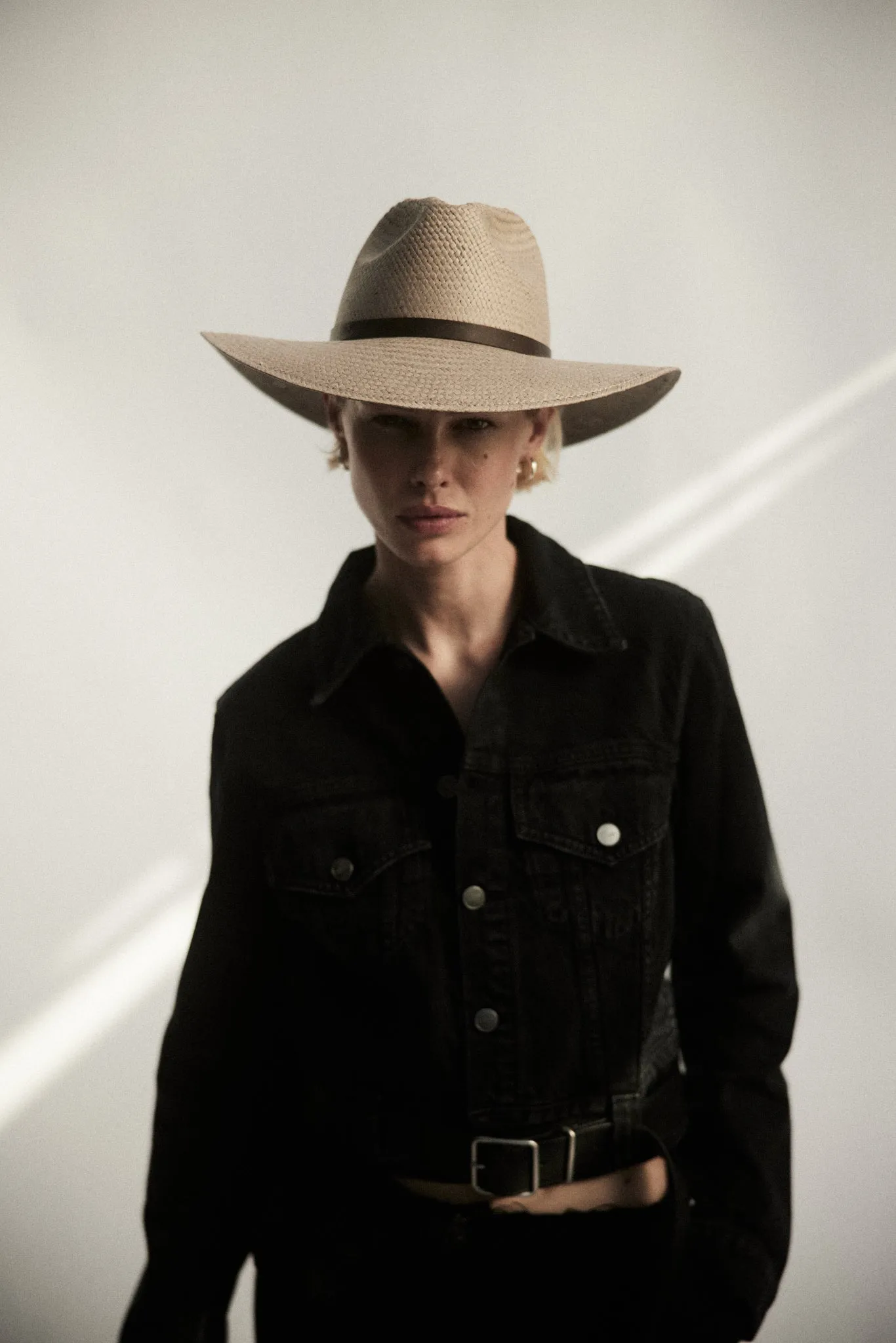 Judith Packable Straw Fedora